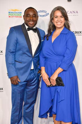 Nelson Müller and Günes Seyfarth at the 15 award ceremony of the Golden Image of Woman 2022 at the Stage Theater Neue Flora Hamburg, 09 11 2022 Foto:xN.xKubelkax xFuturexImage