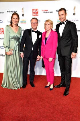 Bianca Pohlmann, Christoph Rüth, Andrea Glock and Kai Pflaume at the 15 award ceremony of the Golden Woman 2022 at the Stage Theater Neue Flora Hamburg, 09 11 2022 Foto:xN.xKubelkax xFuturexImage