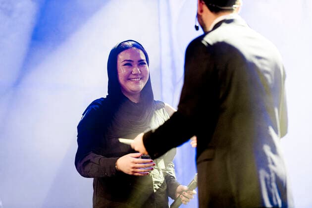STOCKHOLM 20221110 Fatemeh Khavari, receives the award for Revenge of the Year at the awarding of the Anders Carlberg Memorial Prize 2022 at Fryshuset in Stockholm Stockholm Sweden x12130x,  Copyright: xTimxAro TTx ANDERS CARLBERGS MINNESPRIS 2022