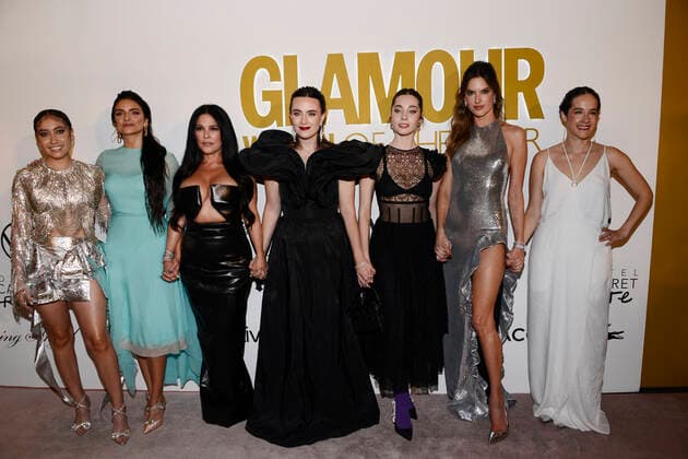 Glamour Women Of The Year Red Carpet November 10, 2022, Mexico City, Mexico: (L-R) Aislinn Derbez, Martha Debayle, Farah Slim, Greta Elizondo, Alessandra Ambrosio, Ximena Sarinana attend the red carpet of the Glamour Women of The Year at Sofitel Hotel Mexico City. on November 10, 2022 in Mexico City, Mexico. (Photo by Carlos Tischler Eyepix Group) Copyright: xCarlosxTischler xEyepixxGroupx CT_10112022_81032
