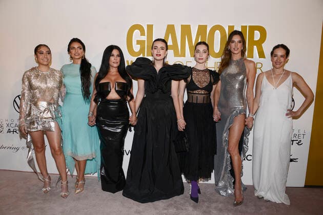 Glamour Women Of The Year Red Carpet November 10, 2022, Mexico City, Mexico: (L-R) Aislinn Derbez, Martha Debayle, Farah Slim, Greta Elizondo, Alessandra Ambrosio, Ximena Sarinana attend the red carpet of the Glamour Women of The Year at Sofitel Hotel Mexico City. on November 10, 2022 in Mexico City, Mexico. (Photo by Carlos Tischler Eyepix Group) Copyright: xCarlosxTischler xEyepixxGroupx CT_10112022_81034