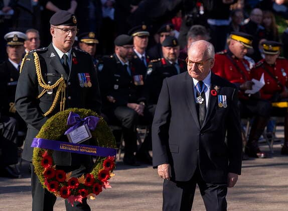 November 11, 2022, Halifax, NS, Canada: Nova Scotia. Lt.-Gov. Arthur Leblanc heads to place a wreath at Remembrance Day ceremonies at the Grand Parade in Halifax on Friday, Nov. 11, 2022. Halifax Canada  - ZUMAc35_ 20221111_zaf_c35_021 Copyright: xAndrewxVaughanx
