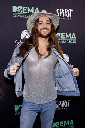 Presenter Riccardo Simonetti at the Best German Act Award in the night residence during the MTV Europe Music Awards 2022 Düsseldorf, 11 11 2022 NRW Germany Copyright: xChristophxHardtx