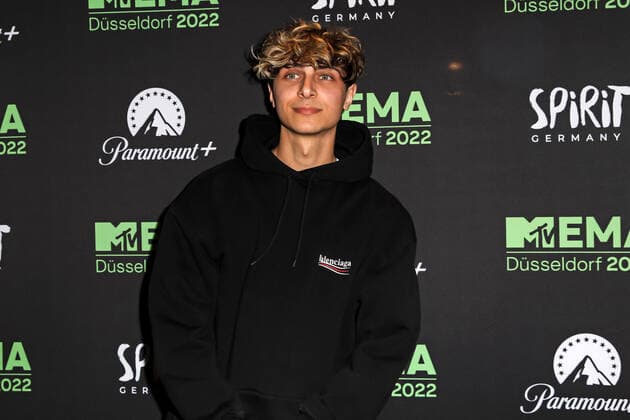 duesseldorf MTV EMAs 2022 Best German Act Award 11 11 2022 Lukas Rieger MTV EMAs 2022 Best German Act Award DUSSELDORF, GERMANY NOVEMBER 11 Best German Act Award at the Nachtresidenz during the MTV Europe Music Awards 2022 Duesseldorf, 11 11 2022 NRW Germany Copyright: xFSAx Eibner-Pressefotox EP_fsa
