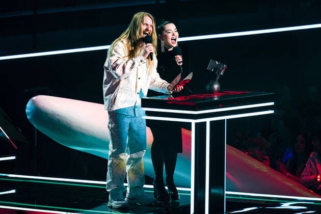 MTV Europe Music Awards 2022 - Show - PSD Bank Dome. Featuring: Sam Ryder and Lauren Spencer-Smith Where: Dusseldorf, Germany, Germany When: 13 Nov 2022 Credit: FlashPic DDP INSTARimages.com Cover Images **USA Rights Only** Copyright: xx 52179233 EDITORIAL USE ONLY. NOT FOR USE BY NEWSPAPERS BASED IN THE UK.