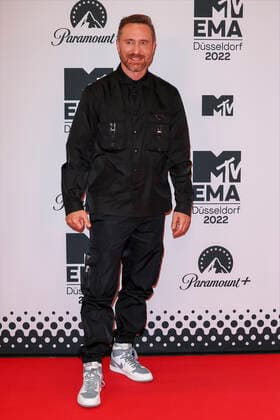 November 14, 2022, Venice, Italy: David Guetta attends the 2022 MTV EMAs, Europe Music Awards, at PSD Bank Dome in Dusseldorf, Germany, on 13 November 2022. Photo: Venice Italy - ZUMAm179 20221114_zep_m179_005 Copyright: xAlecxMichaelx