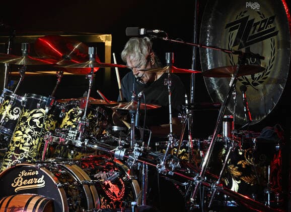ZZ Top performs at The Pompano Beach Amphitheater on November 13, 2022 in Pompano Beach Featuring: Frank Beard Where: Pompano Beach, Florida, United States When: 12 Nov 2022 Credit: Robert Bell INSTARimages.com Cover Images Copyright: xx 52179829 EDITORIAL USE ONLY. NOT FOR USE BY NEWSPAPERS BASED IN THE UK.