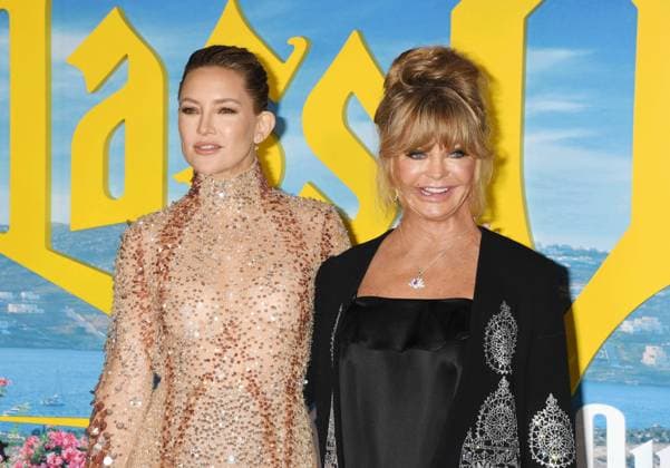 LOS ANGELES, CALIFORNIA - NOVEMBER 14: (L-R) Kate Hudson and Goldie Hawn attend the premiere of Glass Onion: A Knives Out Mystery at Academy Museum of Motion Pictures on November 14, 2022 in Los Angeles, California. Copyright: xJeffreyxMayer JTMPhotosx