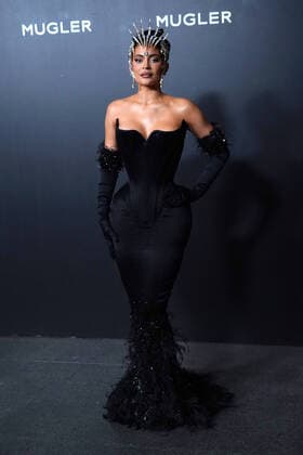 Bilder des Jahres 2022, Entertainment 11 November Entertainment Themen der Woche KW46 Entertainment Bilder des Tages November 15, 2022, New York, NY, USA: KYLIE JENNER attends the opening of the Thierry Mugler: Couturissime exhibit at the Brooklyn Museum,.Brooklyn, NY.November 15, 2022, . New York USA - ZUMAms4_ 20221115_zaf_ms4_012 Copyright: xSoniaxMoskowitzxGordonx