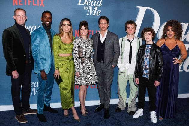 Bilder des Jahres 2022, Entertainment 11 November Entertainment Themen der Woche KW46 Los Angeles Premiere Of Netflix s Dead To Me Season 3 Marc Evan Jackson, Brandon Scott, Natalie Morales, Linda Cardellini, James Marsden, Sam McCarthy, Luke Roessler and Diana Maria Riva arrive at the Los Angeles Premiere Of Netflix s Dead To Me Season 3 held at the Netflix Tudum Theater on November 15, 2022 in Hollywood, Los Angeles, California, United States. Netflix Tudum Theater, Hollywood, Los Angeles, California California United States  Copyright: xImagexPressxAgencyx originalFilename: collin-losangel221115_npzGE.jpg