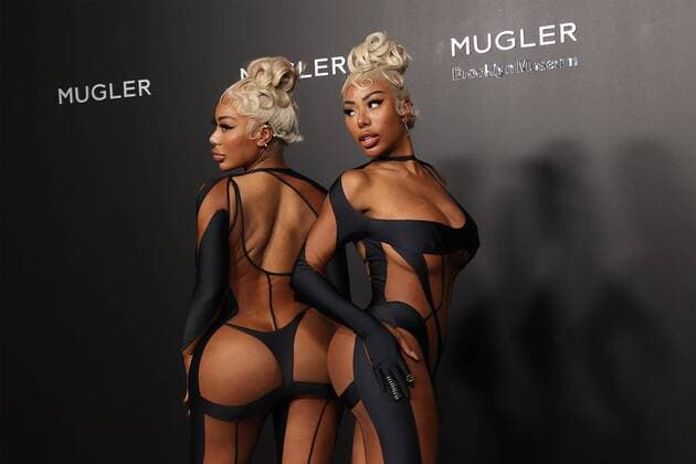 Bilder des Jahres 2022, Entertainment 11 November Entertainment Themen der Woche KW46 The Clermont Twins at arrivals for Thierry Mugler: Couturissime Exhibition Opening Night, Brooklyn Museum, Brooklyn, NY November 15, 2022. Photo By: Manoli Figetakis Everett Collection at arrivals for Thierry Mugler: Couturissime Exhibition Opening Night, Brooklyn Museum, Brooklyn, NY November 15, 2022. Photo By: Manoli Figetakis Everett Collection PUBLICATIONXNOTxINxCANxCHNxFRAxITAxJPNxNORxPOLxRUSxESPxUKxUSA