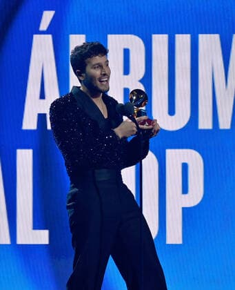 Sebastián Yatra accepts the Best Pop Vocal Album award for Dharma onstage during the 23rd annual Latin Grammy Awards at the Michelob Ultra Arena at Mandalay Bay Resort and Casino in Las Vegas, Nevada on Thursday, November 17, 2022.  LAV20221117638 JIMxRUYMEN