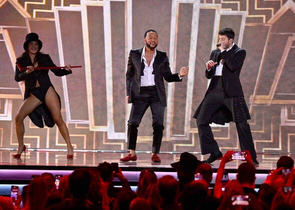 John Legend performs onstage during the 23rd annual Latin Grammy Awards at the Michelob Ultra Arena at Mandalay Bay Resort and Casino in Las Vegas, Nevada on Thursday, November 17, 2022.  LAV20221117698 JIMxRUYMEN