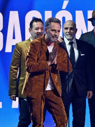 Jorge Drexler accepts the Record of the Year award for Tocarte onstage during the 23rd annual Latin Grammy Awards at the Michelob Ultra Arena at Mandalay Bay Resort and Casino in Las Vegas, Nevada on Thursday, November 17, 2022.  LAV20221117744 JIMxRUYMEN