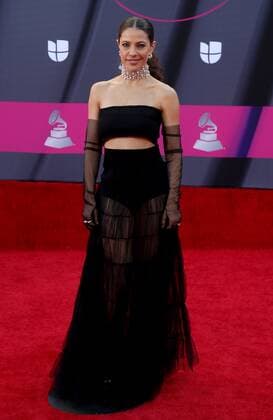 Debi Nova at arrivals for 23rd Annual Latin GRAMMY Awards 2022, Michelob ULTRA Arena, Mandalay Bay Resort Casino, Las Vegas, NV November 17, 2022. Photo By: MORA Everett Collection at arrivals for 23rd Annual Latin GRAMMY Awards 2022, Michelob ULTRA Arena, Mandalay Bay Resort Casino, Las Vegas, NV November 17, 2022. Photo By: MORA Everett Collection PUBLICATIONXNOTxINxCANxCHNxFRAxITAxJPNxNORxPOLxRUSxESPxUKxUSA