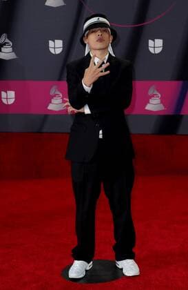 Trueno at arrivals for 23rd Annual Latin GRAMMY Awards 2022 - Part 2, Michelob ULTRA Arena, Mandalay Bay Resort Casino, Las Vegas, NV November 17, 2022. Photo By: MORA Everett Collection at arrivals for 23rd Annual Latin GRAMMY Awards 2022 - Part 2, Michelob ULTRA Arena, Mandalay Bay Resort Casino, Las Vegas, NV November 17, 2022. Photo By: MORA Everett Collection PUBLICATIONXNOTxINxCANxCHNxFRAxITAxJPNxNORxPOLxRUSxESPxUKxUSA