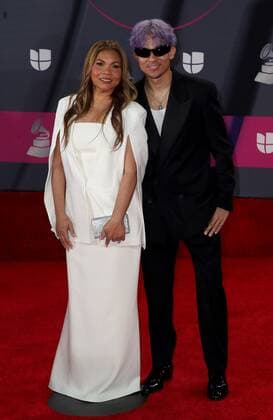 Tainy at arrivals for 23rd Annual Latin GRAMMY Awards 2022 - Part 2, Michelob ULTRA Arena, Mandalay Bay Resort Casino, Las Vegas, NV November 17, 2022. Photo By: MORA Everett Collection at arrivals for 23rd Annual Latin GRAMMY Awards 2022 - Part 2, Michelob ULTRA Arena, Mandalay Bay Resort Casino, Las Vegas, NV November 17, 2022. Photo By: MORA Everett Collection PUBLICATIONXNOTxINxCANxCHNxFRAxITAxJPNxNORxPOLxRUSxESPxUKxUSA
