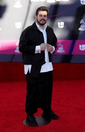 Kurt at arrivals for 23rd Annual Latin GRAMMY Awards 2022 - Part 2, Michelob ULTRA Arena, Mandalay Bay Resort Casino, Las Vegas, NV November 17, 2022. Photo By: MORA Everett Collection at arrivals for 23rd Annual Latin GRAMMY Awards 2022 - Part 2, Michelob ULTRA Arena, Mandalay Bay Resort Casino, Las Vegas, NV November 17, 2022. Photo By: MORA Everett Collection PUBLICATIONXNOTxINxCANxCHNxFRAxITAxJPNxNORxPOLxRUSxESPxUKxUSA