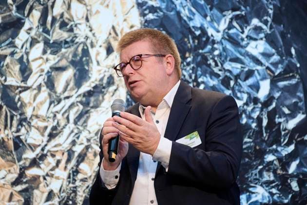 Berlin, Konferenz zu Strategien gegen Verschwörungsideologien und Desinformationen der Grünen Bundestagsfraktion Thomas Haldenwang (Präsident des Bundesamtes für Verfassungsschutz) im Rahmen der Konferenz zu Strategien gegen Verschwörungsideologien und Desinformationen der Grünen Bundestagsfraktion am 18.11.2022 im Deutschen Bundestag in Berlin. Berlin Bundestag Berlin Deutschland *** Berlin, Conference on Strategies against Conspiracy Ideologies and Disinformation of the Green Parliamentary Group Thomas Haldenwang President of the Federal Office for the Protection of the Constitution in the context of the Conference on Strategies against Conspiracy Ideologies and Disinformation of the Green Parliamentary Group on 18 11 2022 in the German B