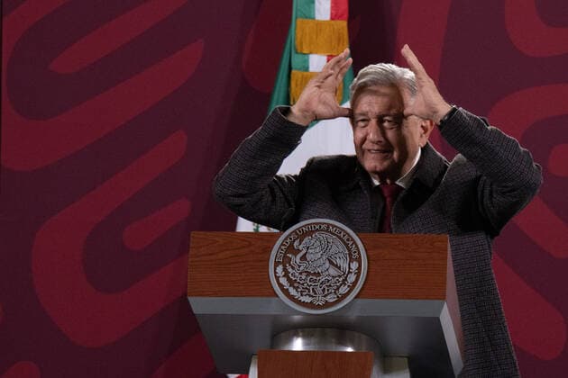 Lopez Obrador Briefing Conference November 18, 2022, Mexico City, Mexico: Mexico™s President, AndrÃ s Manuel Lopez Obrador ,gave his usual daili morning briefing conference at Treasury Hall of the National Palace. Today he spoke with representatives of the media about the march he will lead. on November 18, 2022 in Mexico City, Mexico. (Photo by Alex Dalton Eyepix Group) Copyright: xAlexxDalton xEyepixxGroupx Eyepix_YPX174026