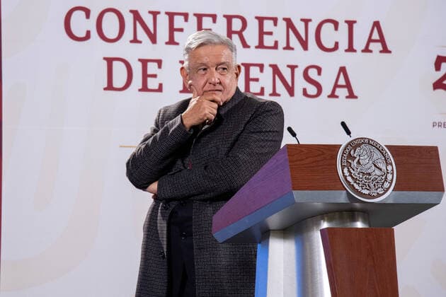 Lopez Obrador Briefing Conference November 18, 2022, Mexico City, Mexico: Mexico™s President, AndrÃ s Manuel Lopez Obrador ,gave his usual daili morning briefing conference at Treasury Hall of the National Palace. Today he spoke with representatives of the media about the march he will lead. on November 18, 2022 in Mexico City, Mexico. (Photo by Alex Dalton Eyepix Group) Copyright: xAlexxDalton xEyepixxGroupx Eyepix_YPX174031