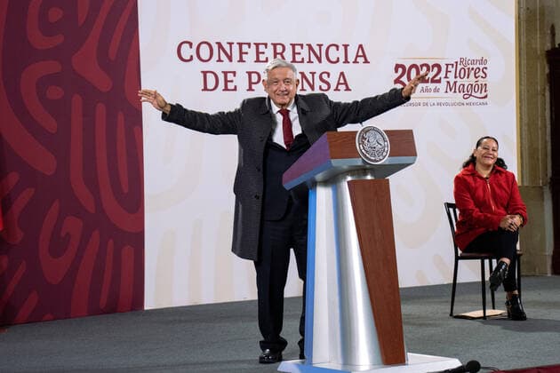 Lopez Obrador Briefing Conference November 18, 2022, Mexico City, Mexico: Mexico™s President, AndrÃ s Manuel Lopez Obrador ,gave his usual daili morning briefing conference at Treasury Hall of the National Palace. Today he spoke with representatives of the media about the march he will lead. on November 18, 2022 in Mexico City, Mexico. (Photo by Alex Dalton Eyepix Group) Copyright: xAlexxDalton xEyepixxGroupx Eyepix_YPX174032