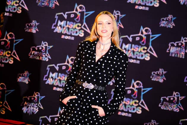 24eme NRJ Music Awards, arrivÃ e sur le Tapis Rouge en attente des nominations. Angele. 286122 2022-11-18 Provence Alpes Cote d Azur Cannes France  Copyright: xPhilippexFarjonx STAR_286122_036