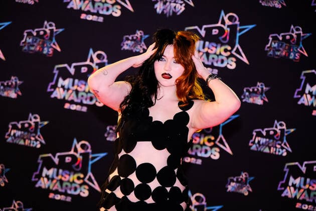 24eme NRJ Music Awards, arrivÃ e sur le Tapis Rouge en attente des nominations. Taylor Gayle Rutherfurd dite Gayle. 286122 2022-11-18 Provence Alpes Cote d Azur Cannes France  Copyright: xPhilippexFarjonx STAR_286122_044