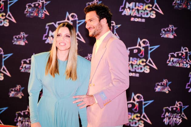 24eme NRJ Music Awards, arrivÃ e sur le Tapis Rouge en attente des nominations. Amir Haddad (D) et Lital Haddad. 286122 2022-11-18 Provence Alpes Cote d Azur Cannes France  Copyright: xPhilippexFarjonx STAR_286122_053