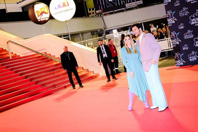 24eme NRJ Music Awards, arrivÃ e sur le Tapis Rouge en attente des nominations. Amir Haddad (D) et Lital Haddad. 286122 2022-11-18 Provence Alpes Cote d Azur Cannes France  Copyright: xPhilippexFarjonx STAR_286122_054