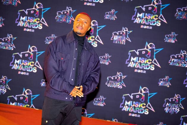 24eme NRJ Music Awards, arrivÃ e sur le Tapis Rouge en attente des nominations. Soprano. 286122 2022-11-18 Provence Alpes Cote d Azur Cannes France  Copyright: xPhilippexFarjonx STAR_286122_068