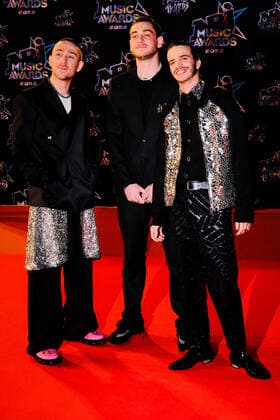 24eme NRJ Music Awards, arrivÃ e sur le Tapis Rouge en attente des nominations. Pierre-Paul, Blaise et Miguel (Lopes) du Groupe 47Ter. 286122 2022-11-18 Provence Alpes Cote d Azur Cannes France  Copyright: xPhilippexFarjonx STAR_286122_078