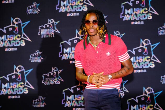 24eme NRJ Music Awards, arrivÃ e sur le Tapis Rouge en attente des nominations. Fireboy DML. 286122 2022-11-18 Provence Alpes Cote d Azur Cannes France  Copyright: xPhilippexFarjonx STAR_286122_105