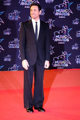 24eme NRJ Music Awards, arrivÃ e sur le Tapis Rouge en attente des nominations. Camille Combal. 286122 2022-11-18 Provence Alpes Cote d Azur Cannes France  Copyright: xPhilippexFarjonx STAR_286122_121
