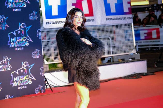 24eme NRJ Music Awards, arrivÃ e sur le Tapis Rouge en attente des nominations. Jenifer. 286122 2022-11-18 Provence Alpes Cote d Azur Cannes France  Copyright: xPhilippexFarjonx STAR_286122_136
