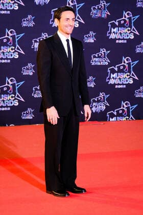 24eme NRJ Music Awards, arrivÃ e sur le Tapis Rouge en attente des nominations. Camille Combal. 286122 2022-11-18 Provence Alpes Cote d Azur Cannes France  Copyright: xPhilippexFarjonx STAR_286122_150