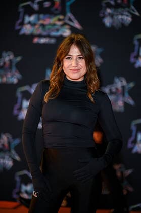 24eme NRJ music awards 2022 - Cannes - 18 11 2022 - Izia 286118 2022-11-18 Cannes France  Copyright: xMPPx STAR_286118_047