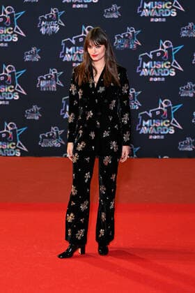 24eme NRJ music awards 2022 - Cannes - 18 11 2022 - Clara Luciani 286118 2022-11-18 Cannes France  Copyright: xMPPx STAR_286118_202