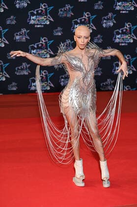 24eme NRJ music awards 2022 - Cannes - 18 11 2022 - Bilal Hassani 286118 2022-11-18 Cannes France  Copyright: xMPPx STAR_286118_285