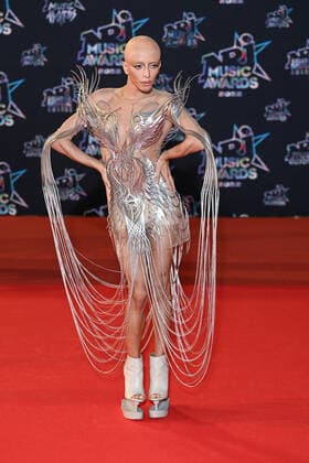 24eme NRJ music awards 2022 - Cannes - 18 11 2022 - Bilal Hassani 286118 2022-11-18 Cannes France  Copyright: xMPPx STAR_286118_290