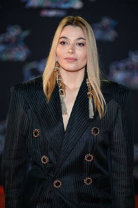 24eme NRJ music awards 2022 - Cannes - 18 11 2022 - Samantha Cotta 286118 2022-11-18 Cannes France  Copyright: xMPPx STAR_286118_339