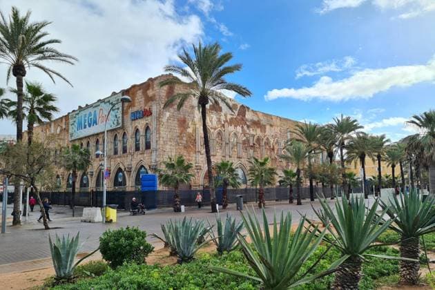 Plama de Mallorca Themenfoto: Mallorca Spanien, Balearen, Playa de Palma, 19.11.2022 Staatsanwaltschaft zieht alle Anklagen im Prozess gegen Megapark-Besitzer BartolomÃ Cursach auf Mallorca zurüc, Themenfoto: Mallorca Spanien, Balearen, Playa de Palma - *** Plama de Mallorca theme photo Mallorca Spain, Balearic Islands, Playa de Palma, 19 11 2022 prosecution withdraws all charges in the trial of megapark owner BartolomÃ Cursach in Mallorca, theme photo Mallorca Spain, Balearic Islands, Playa de Palma Copyright: xAugstx xEibner-Pressefotox EP_jat