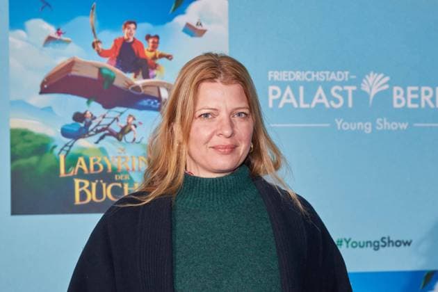 Joerdis Triebel Premiere to the new version of the Young Show Im Labyrinth der Buecher at the Friedrichstadt Palast Berlin on 19 11 2022 Premiere Im Labyrinth der Buecher