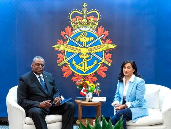 News Themen der Woche KW46 News Bilder des Tages November 19, 2022, Halifax, NS, Canada: Canadian Defence Minister Anita Anand, right, and U.S. Secretary of Defense Lloyd J. Austin III hold a bilateral meeting at the Halifax International Security Forum in Halifax on Saturday, Nov.19, 2022. Halifax Canada  - ZUMAc35_ 20221119_zaf_c35_079 Copyright: xAndrewxVaughanx