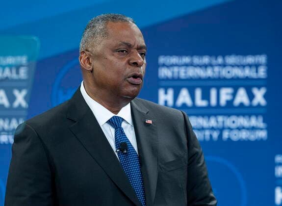 November 19, 2022, Halifax, NS, Canada: U.S. Secretary of Defense Lloyd J. Austin III delivers remarks at the Halifax International Security Forum in Halifax on Saturday, Nov.19, 2022. Halifax Canada  - ZUMAc35_ 20221119_zaf_c35_093 Copyright: xAndrewxVaughanx