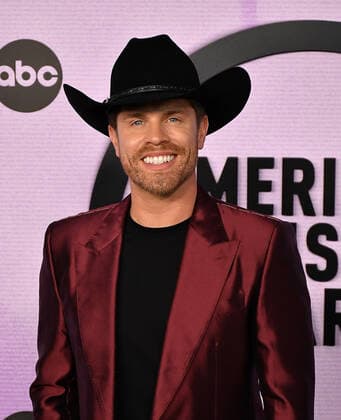 November 20, 2022, Los Angeles, CA, USA: Dustin Lynch attends the 2022 American Music Awards at Microsoft Theater on November 20, 2022 in Los Angeles, California. Los Angeles USA - ZUMAs181 20221120_zea_s181_032 Copyright: xImagespacex