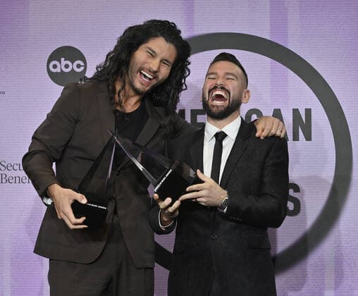 Dan Smyers and Shay Mooney of Dan + Shay, winner of the Favorite Country Duo or Group award appear backstage during the 50th annual American Music Awards at the Microsoft Theater in Los Angeles on Sunday, November 20, 2022.  LAP20221120830 JIMxRUYMEN