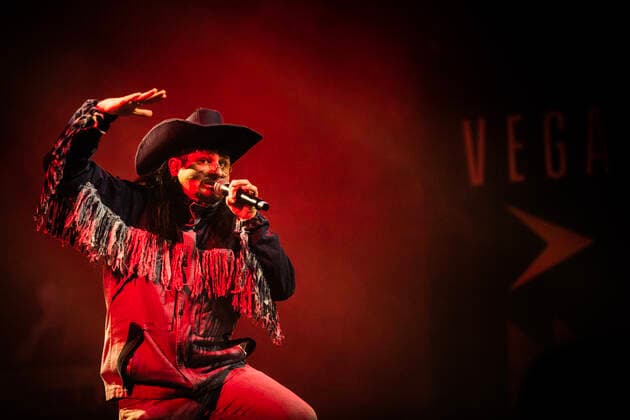Oliver Tree live in Copenhagen, Denmark Copenhagen, Denmark. 19th, November 2022. The American singer and comedian Oliver Tree performs a live concert at VEGA in Copenhagen. Copenhagen Denmark  Copyright: xGonzalesxPhoto ChristianxHjorthx