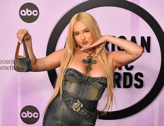 Kim Petras attends the 2022 American Music Awards at Microsoft Theater on November 20, 2022 in Los Angeles, California. Photo: Casey Flanigan imageSPACE MediaPunch Copyright: ximageSPACEx