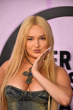 Kim Petras attends the 2022 American Music Awards at Microsoft Theater on November 20, 2022 in Los Angeles, California. Photo: Casey Flanigan imageSPACE MediaPunch Copyright: ximageSPACEx